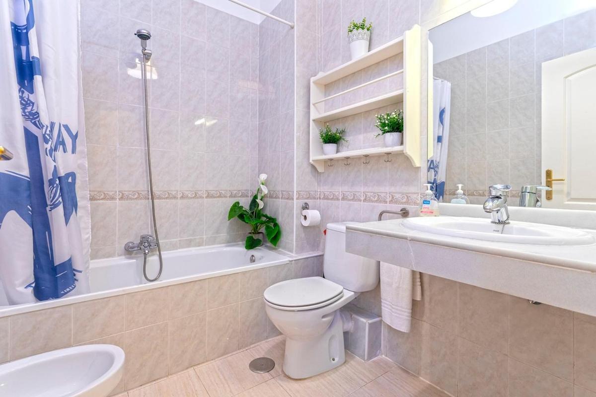 -Malagasunapts- Historic Heart Of Malaga Aa Wifi מראה חיצוני תמונה